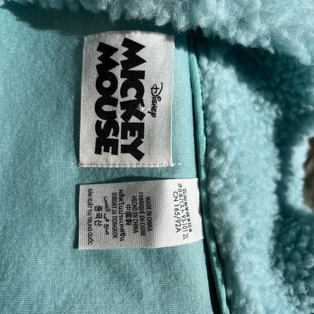 M - Disney Jacket Women Mickey Mouse Minnie Faux Fur Core New light blue - Picture 10 of 13